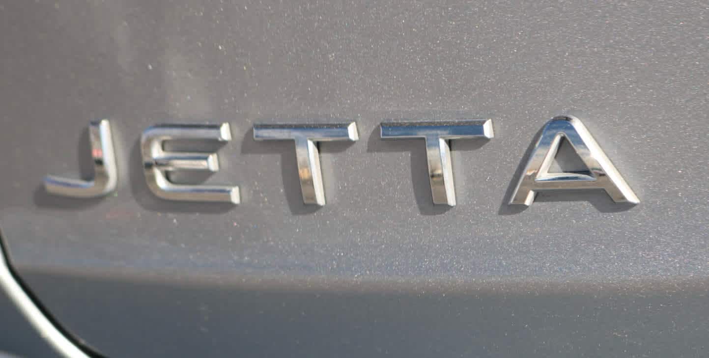 Thumbnail: 2024 Volkswagen Jetta - 10