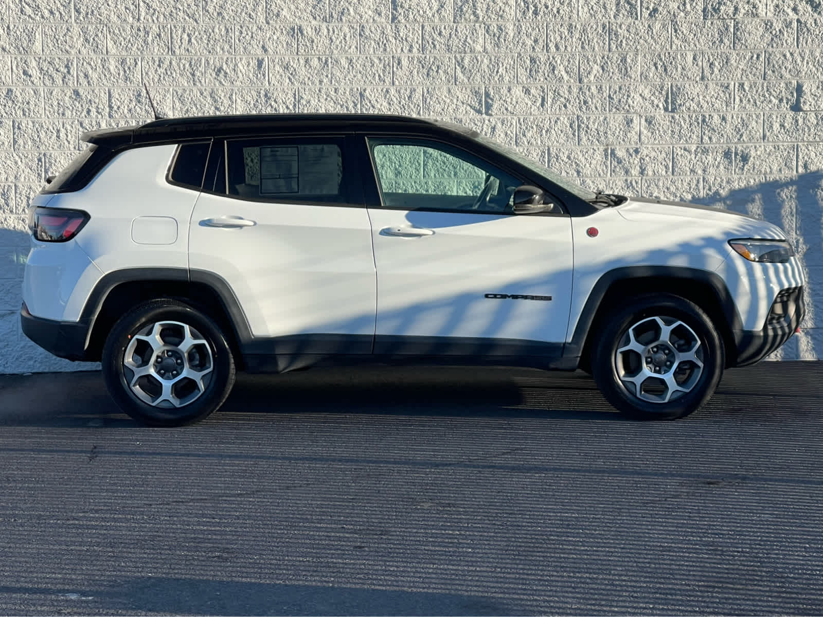 Thumbnail: 2022 Jeep Compass - 5