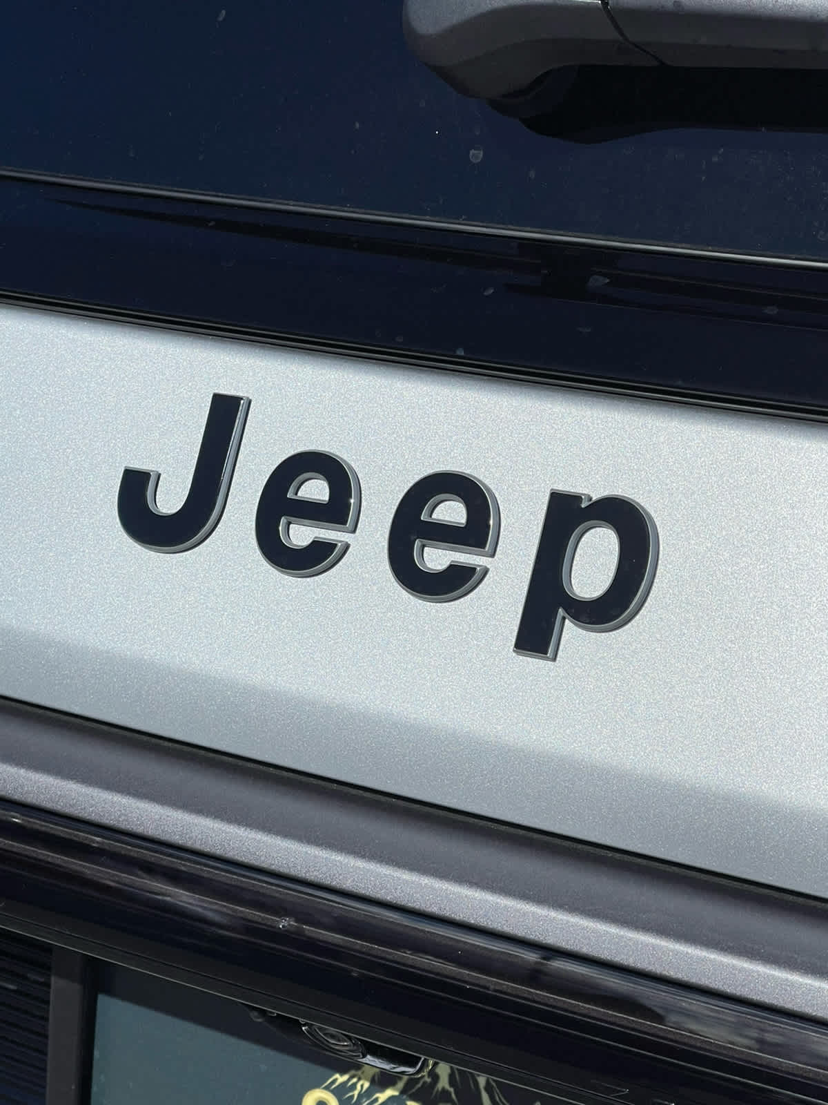 Thumbnail: 2026 Jeep Grand Wagoneer - 9