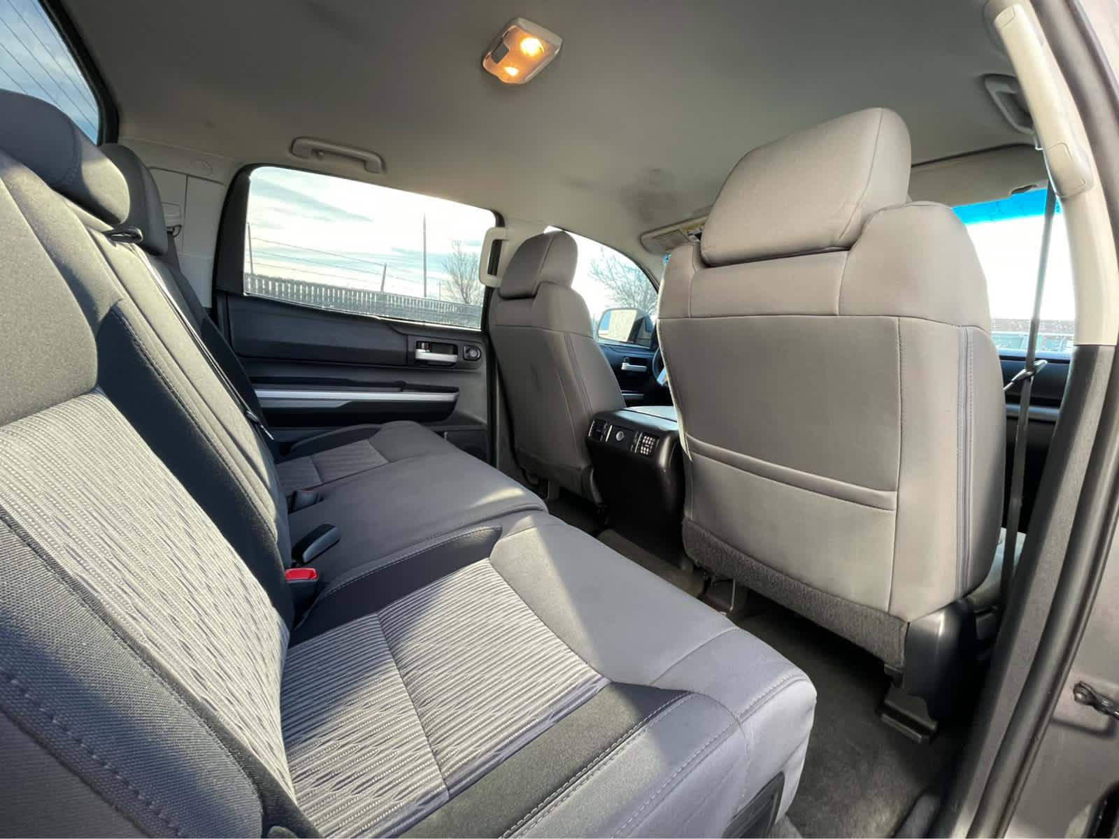 Thumbnail: 2016 Toyota Tundra - 27