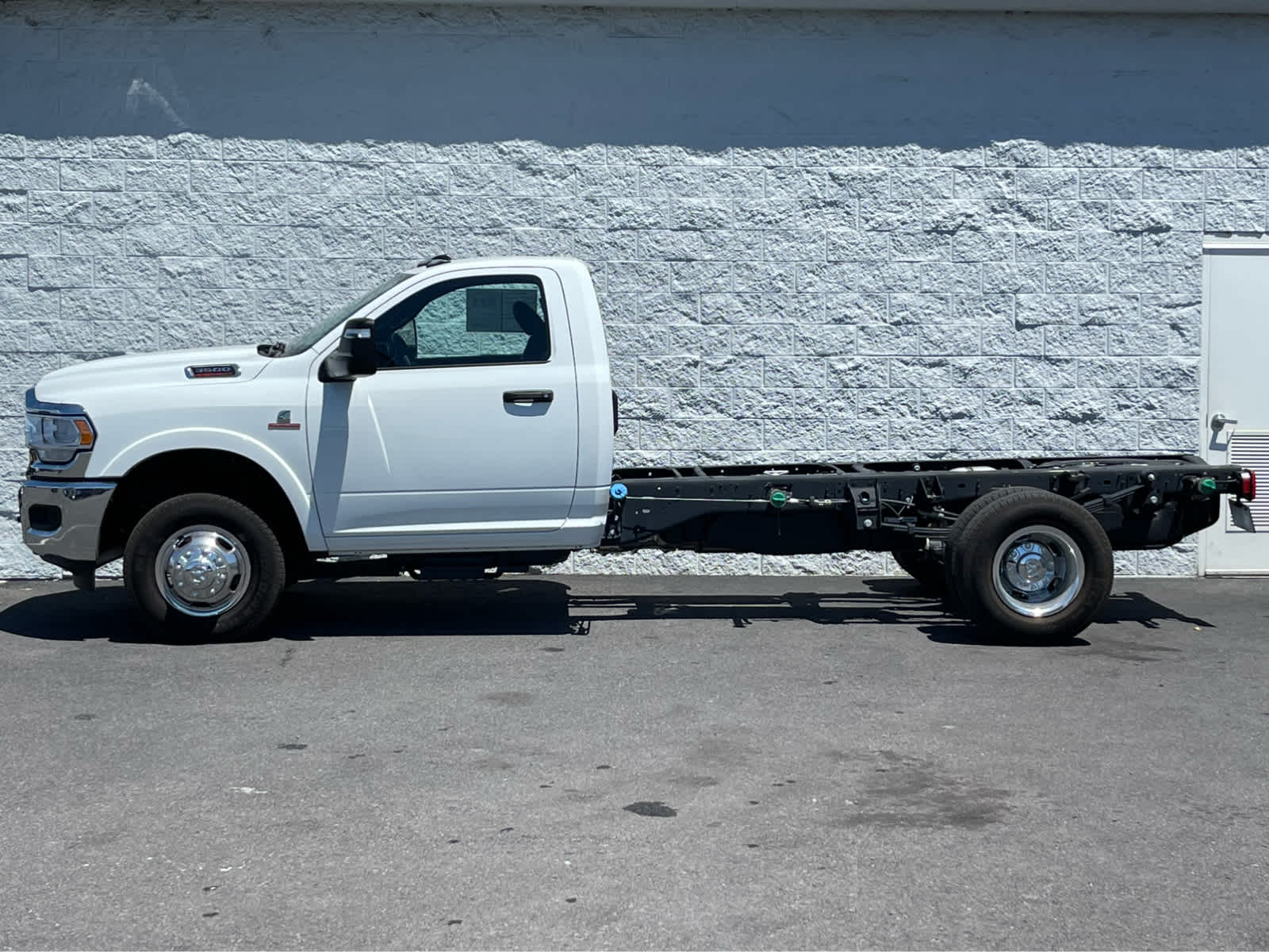 Thumbnail: 2024 RAM 3500 - 4