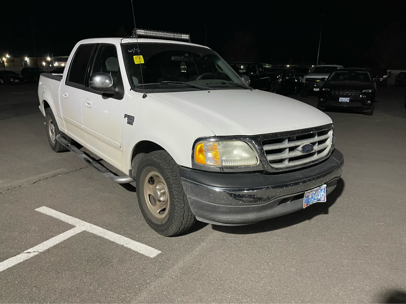 Thumbnail: 2002 Ford Econoline - 3
