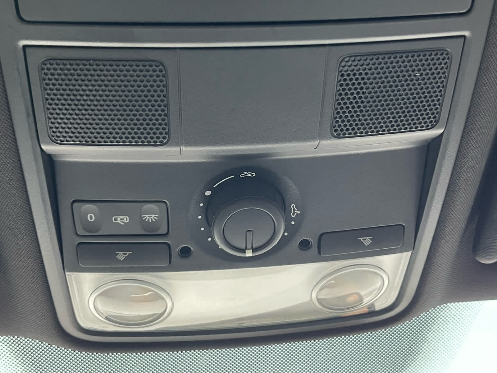 Thumbnail: 2013 Volkswagen Golf - 18