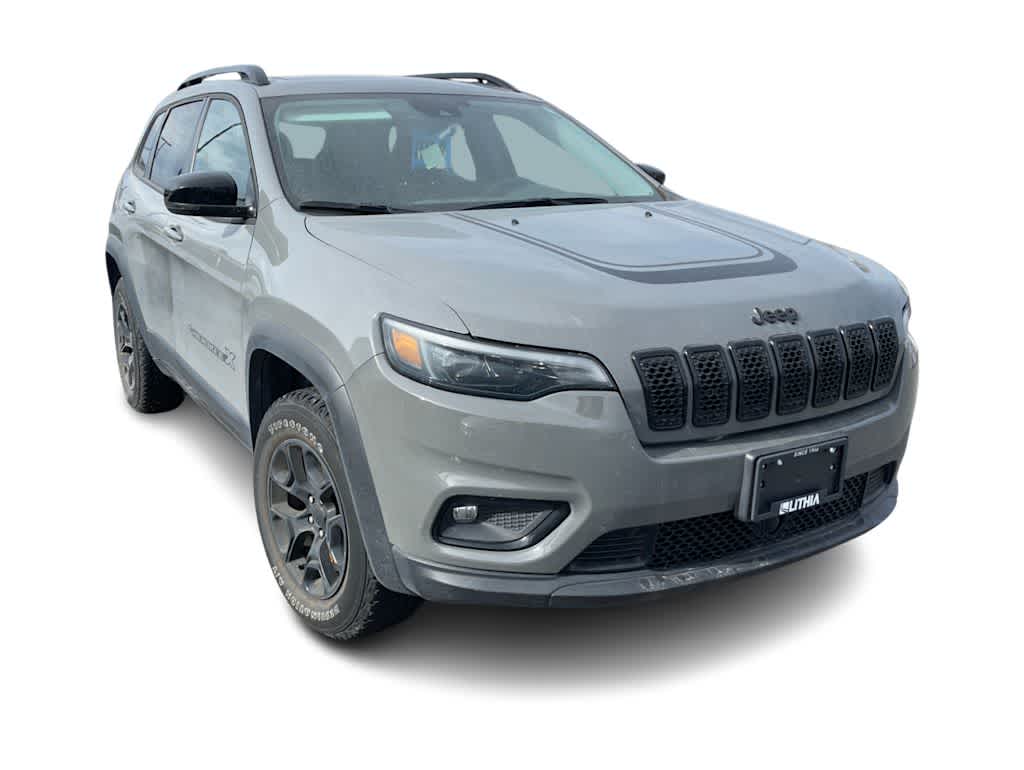 Thumbnail: 2022 Jeep Cherokee - 3