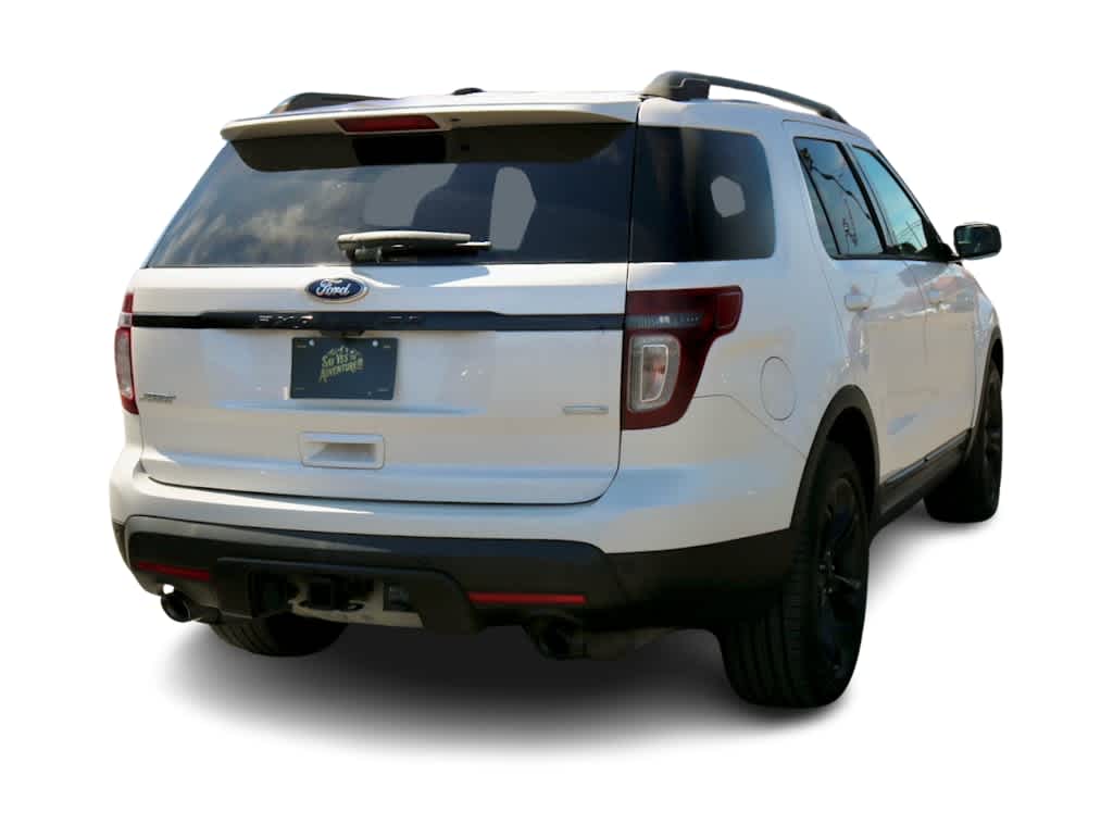 Thumbnail: 2015 Ford Explorer - 6