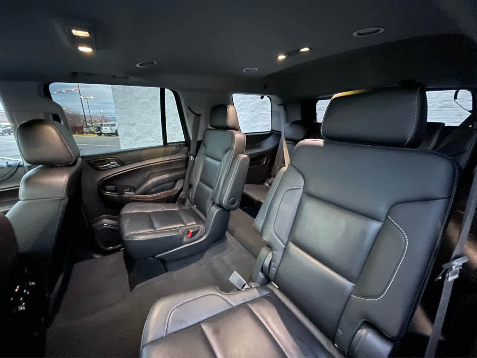 Thumbnail: 2019 Chevrolet Tahoe - 23