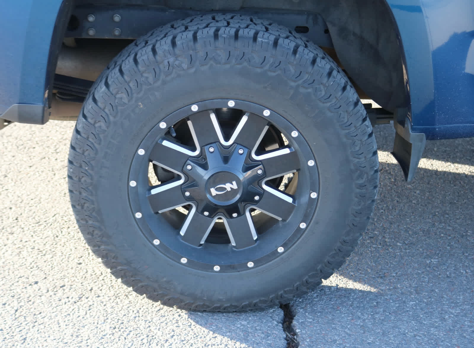 Thumbnail: 2019 Chevrolet Colorado - 13