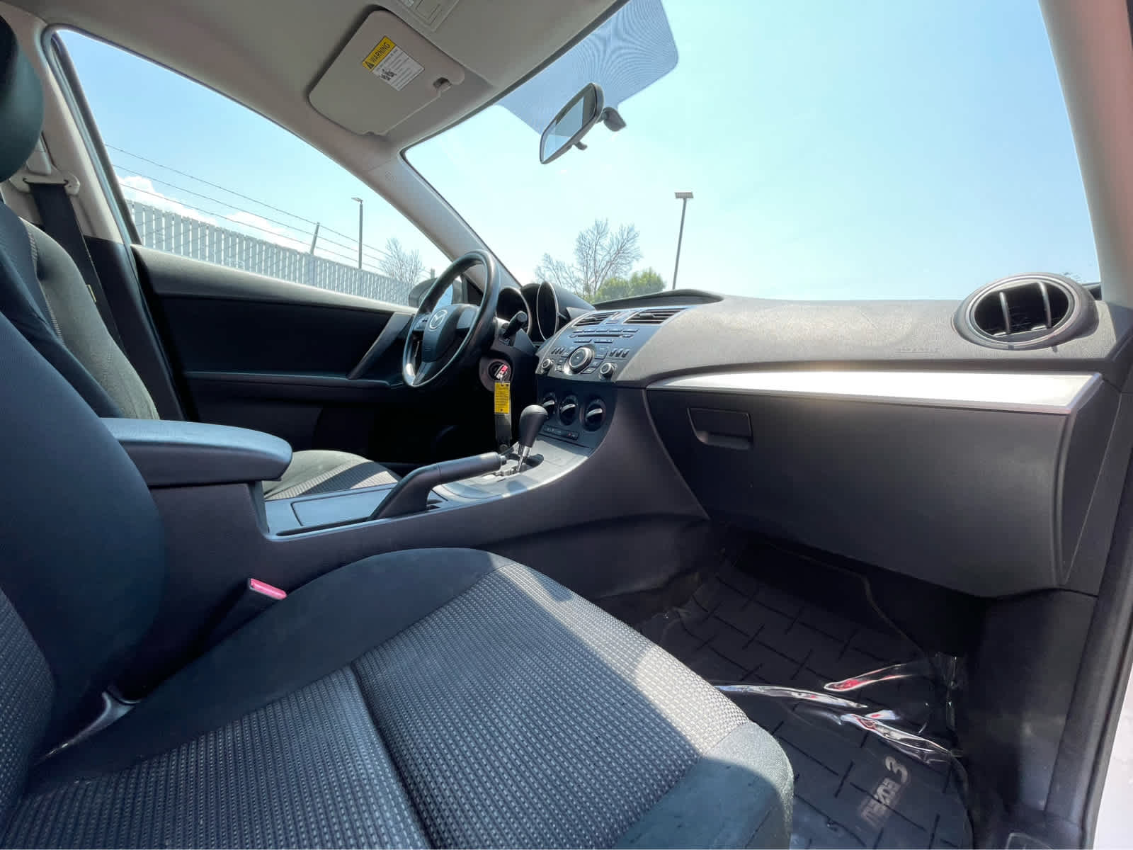 Thumbnail: 2012 Mazda Mazda3 - 24