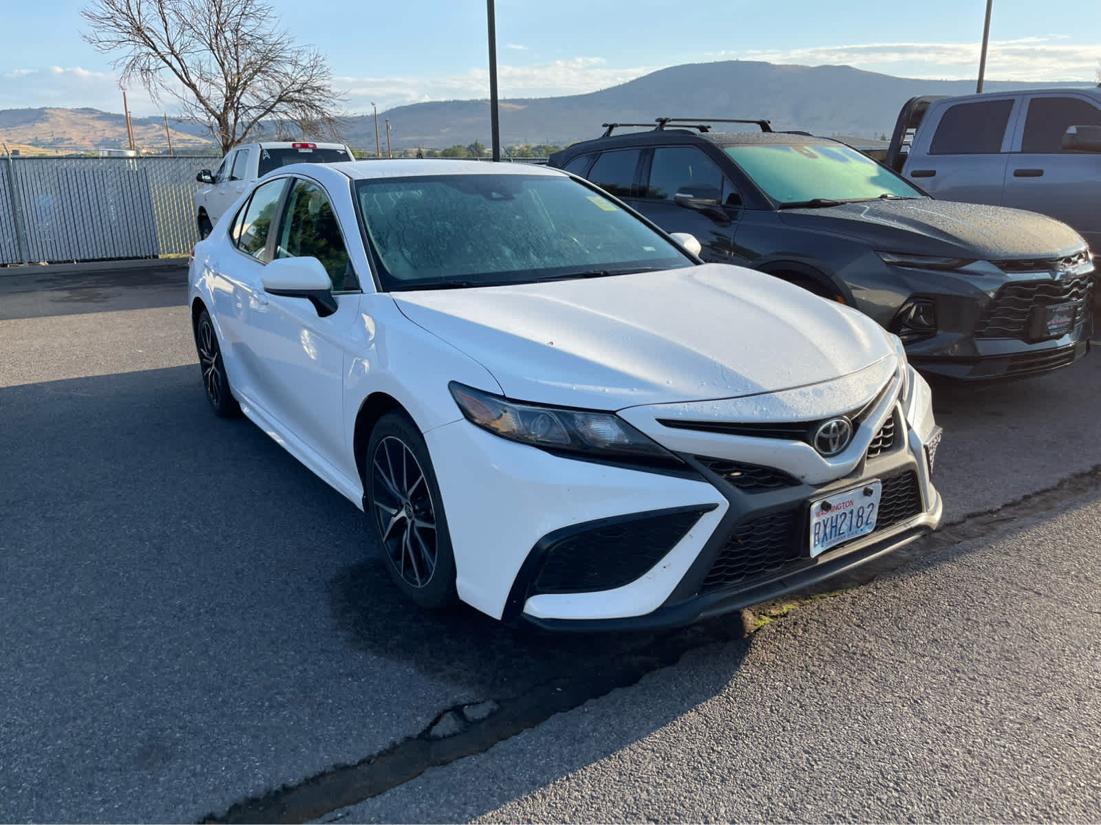 Thumbnail: 2021 Toyota Camry - 3