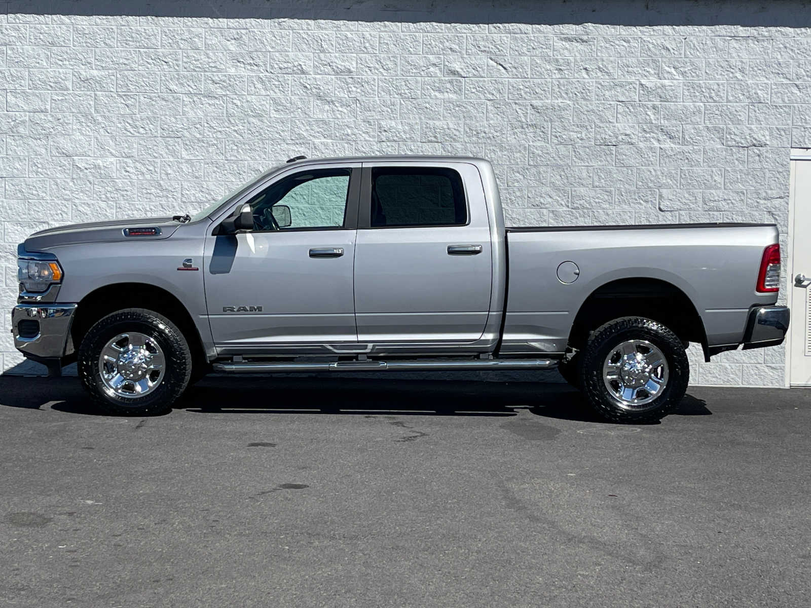 Used 2019 RAM Ram 2500 Pickup Big Horn with VIN 3C6UR5DL9KG693634 for sale in Klamath Falls, OR