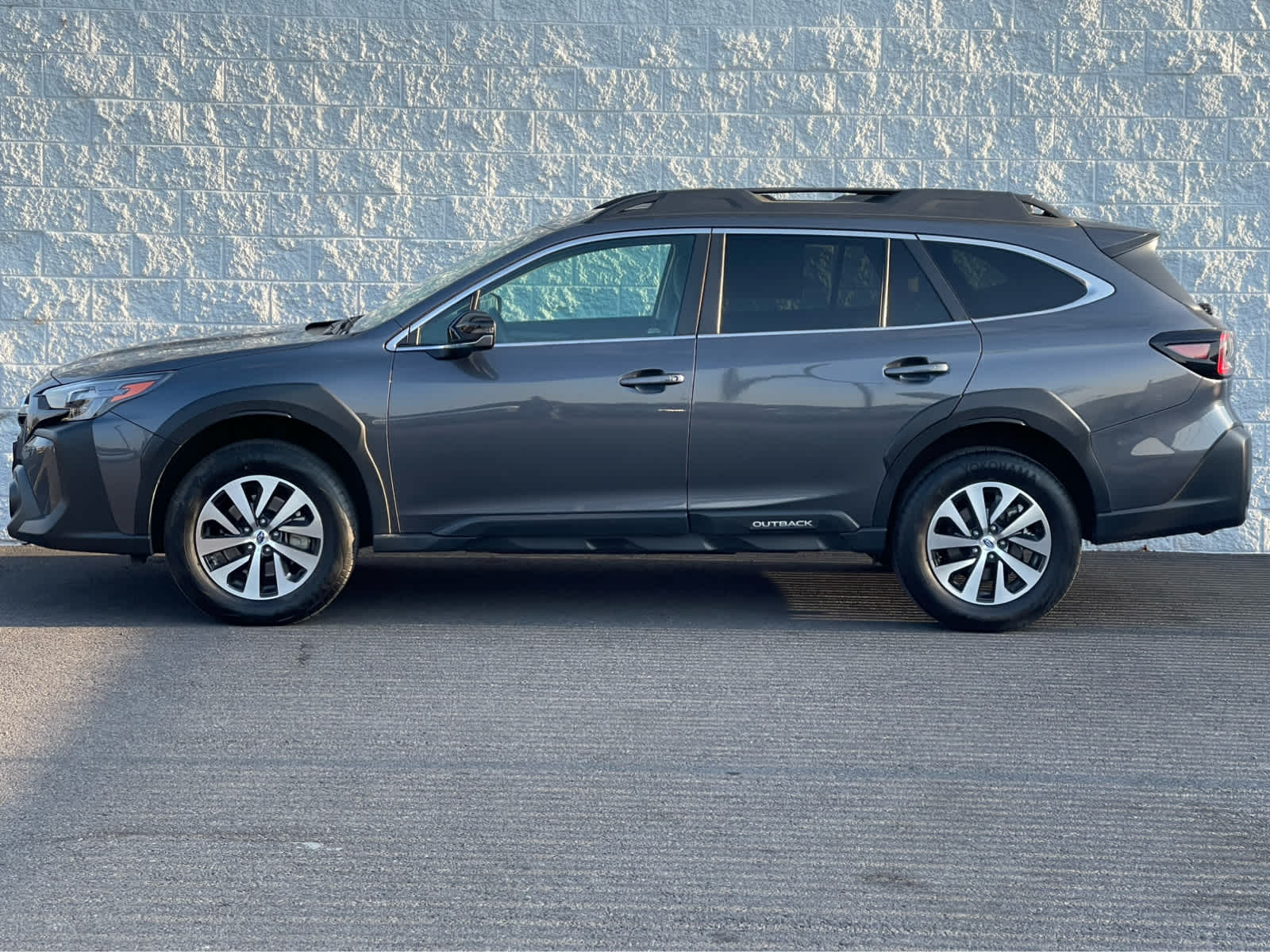 Thumbnail: 2025 Subaru Outback - 4