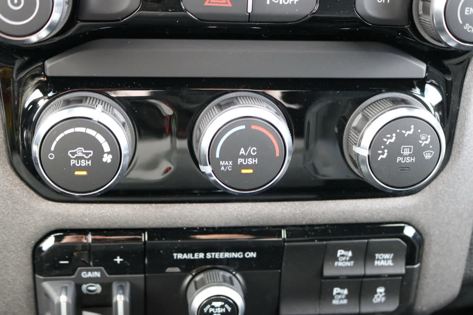 Thumbnail: 2026 RAM 1500 - 16
