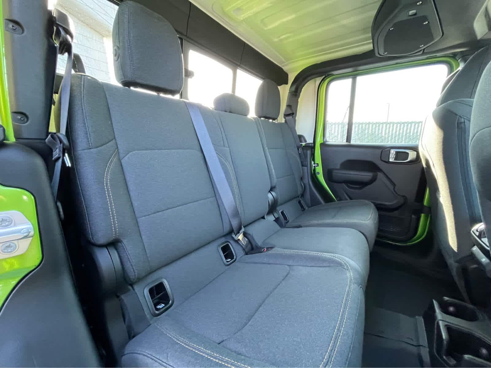 Thumbnail: 2025 Jeep Gladiator - 27