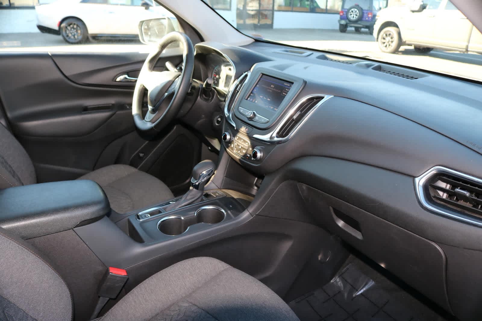 Thumbnail: 2024 Chevrolet Equinox - 21