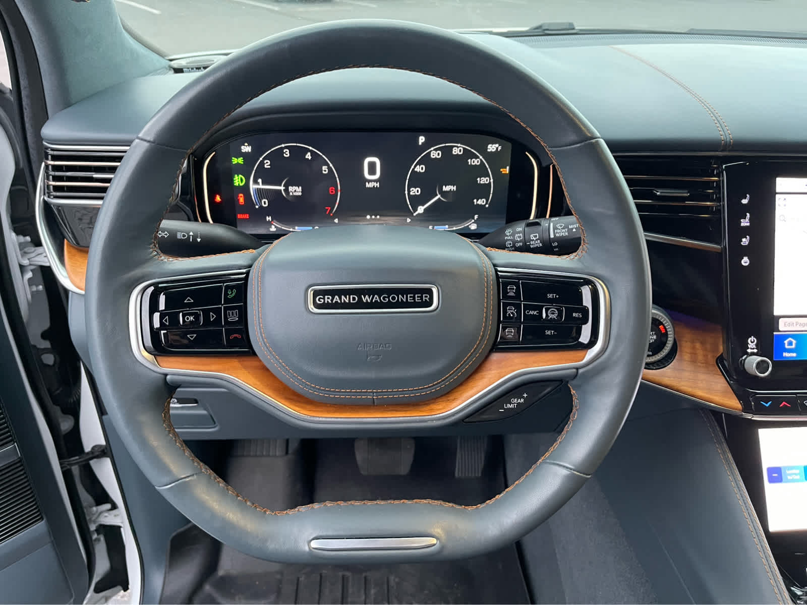 Thumbnail: 2022 Jeep Grand Wagoneer - 21