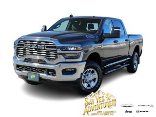 2026 Ram 2500 TRADESMAN CREW CAB 4X4 6'4 BOX Pickup