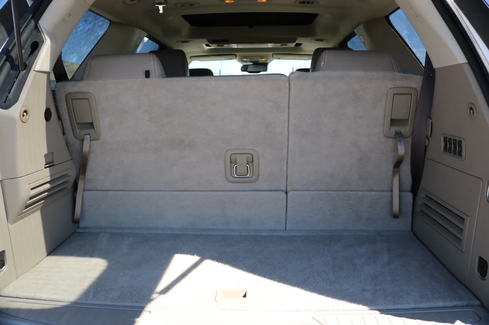 Thumbnail: 2015 GMC Acadia - 13