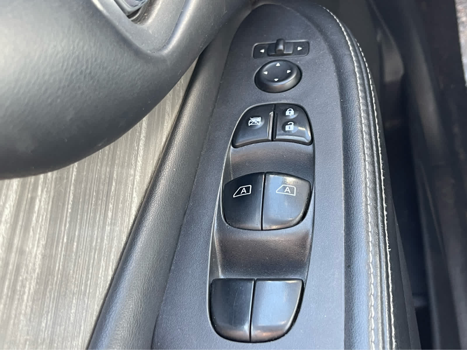 Thumbnail: 2018 Nissan Murano - 18