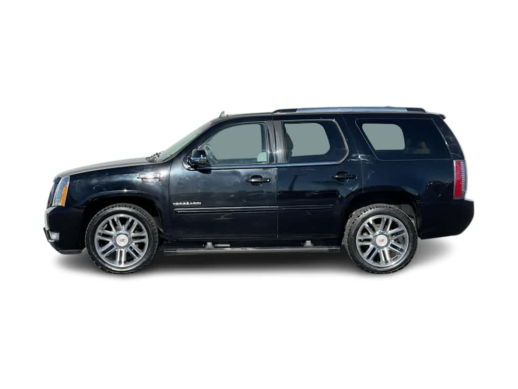 Thumbnail: 2014 Cadillac Escalade - 3
