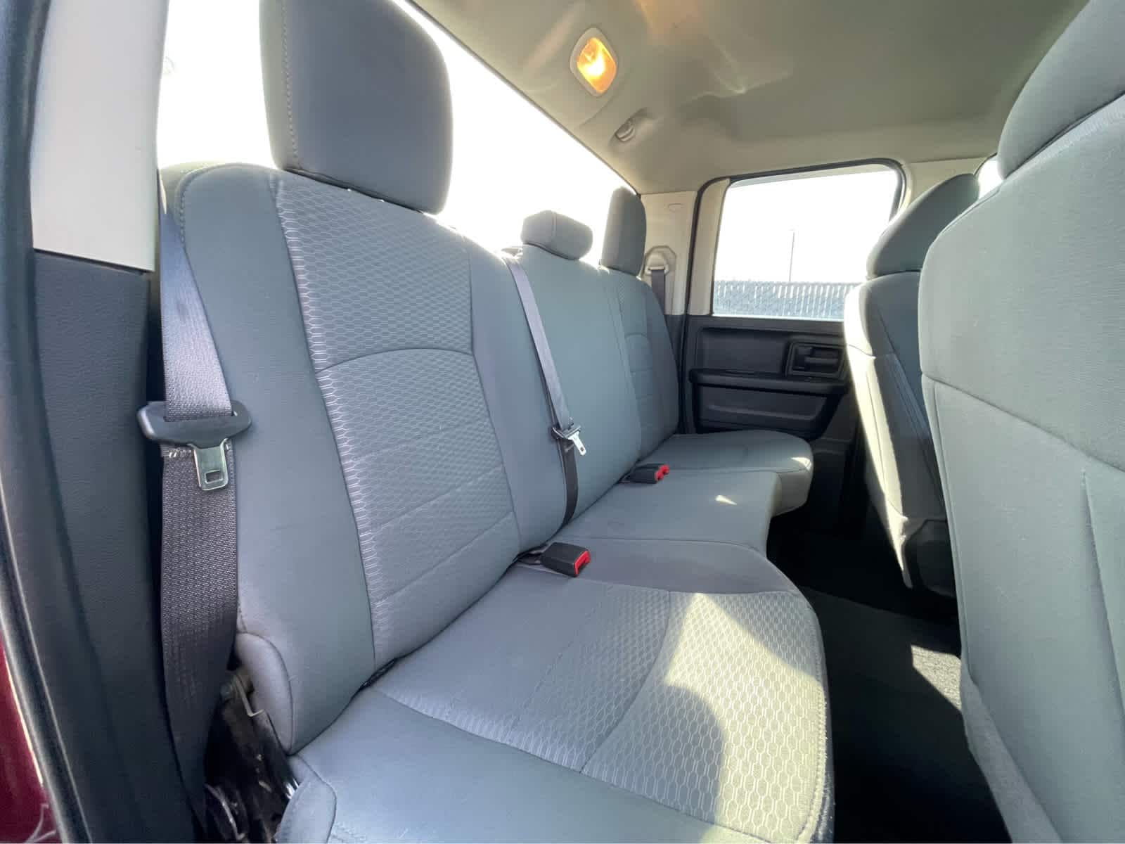 Thumbnail: 2019 RAM 1500 Classic - 25