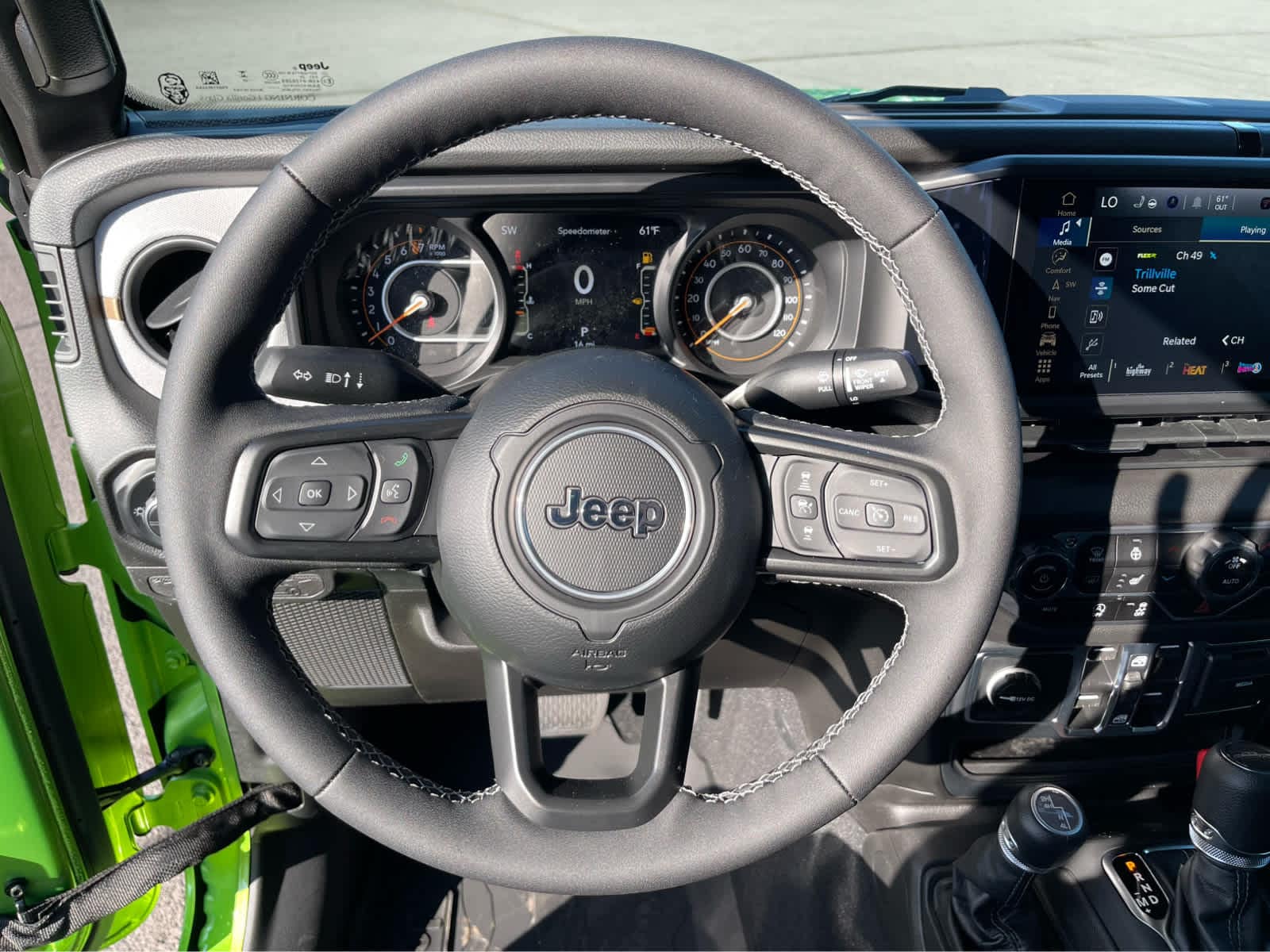 Thumbnail: 2025 Jeep Gladiator - 22