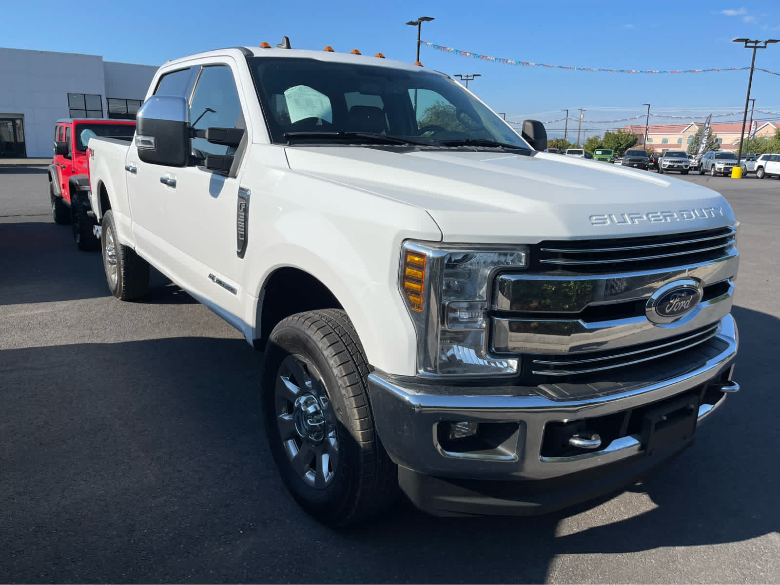 2019 Ford F-350 Lariat photo 3