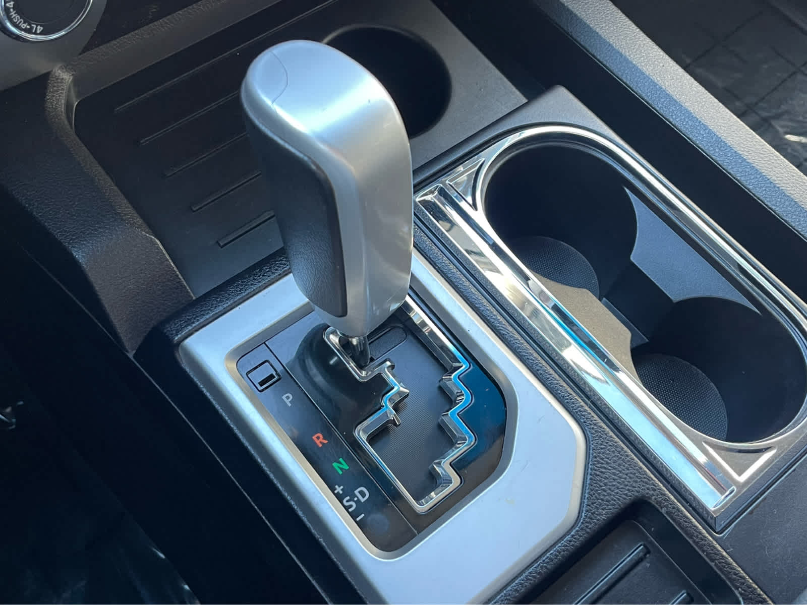 Thumbnail: 2016 Toyota Tundra - 19