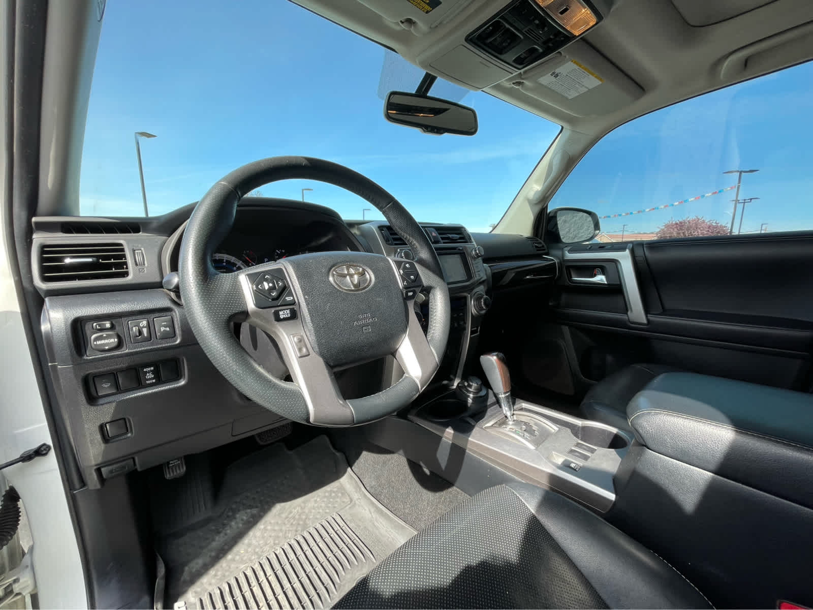 Used 2018 Toyota 4Runner Limited with VIN JTEBU5JRXJ5594359 for sale in Klamath Falls, OR