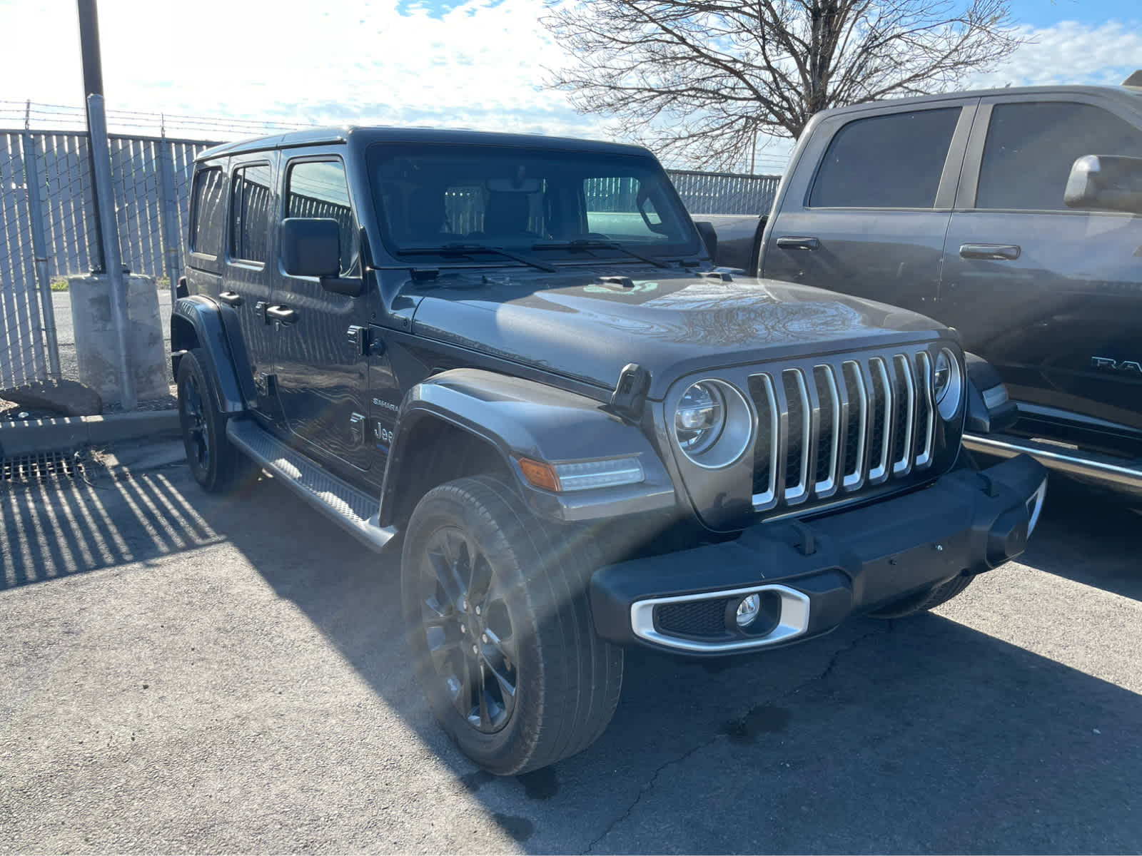 2021 Jeep Wrangler Unlimited Sahara 4xe photo 3