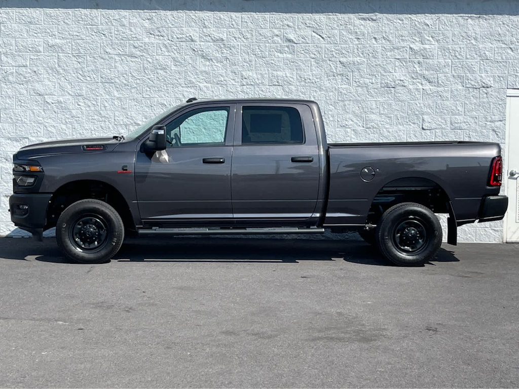 New 2026 Ram 2500 TRADESMAN CREW CAB 4X4 6'4 BOX Pickup