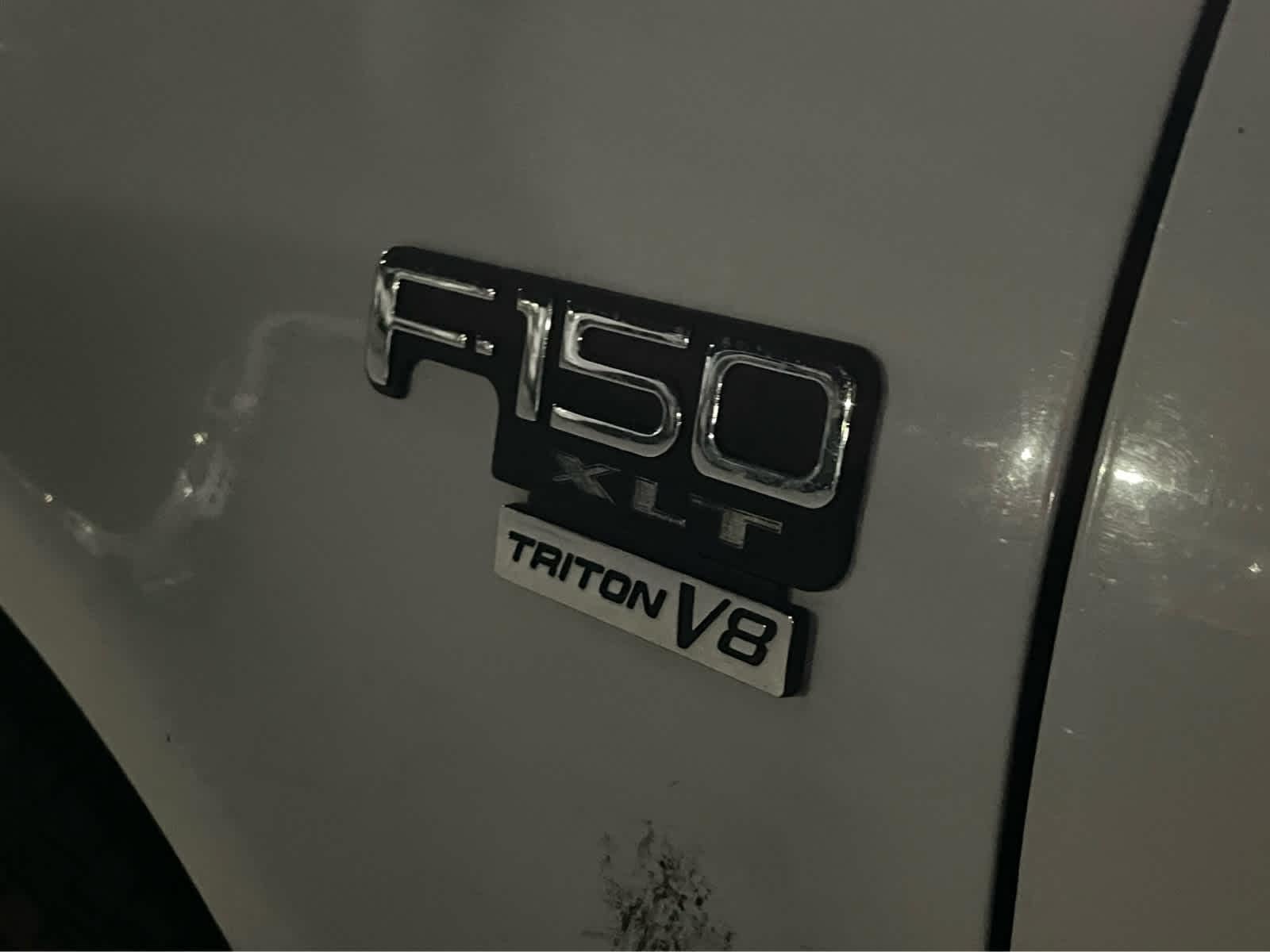Thumbnail: 2002 Ford Econoline - 7