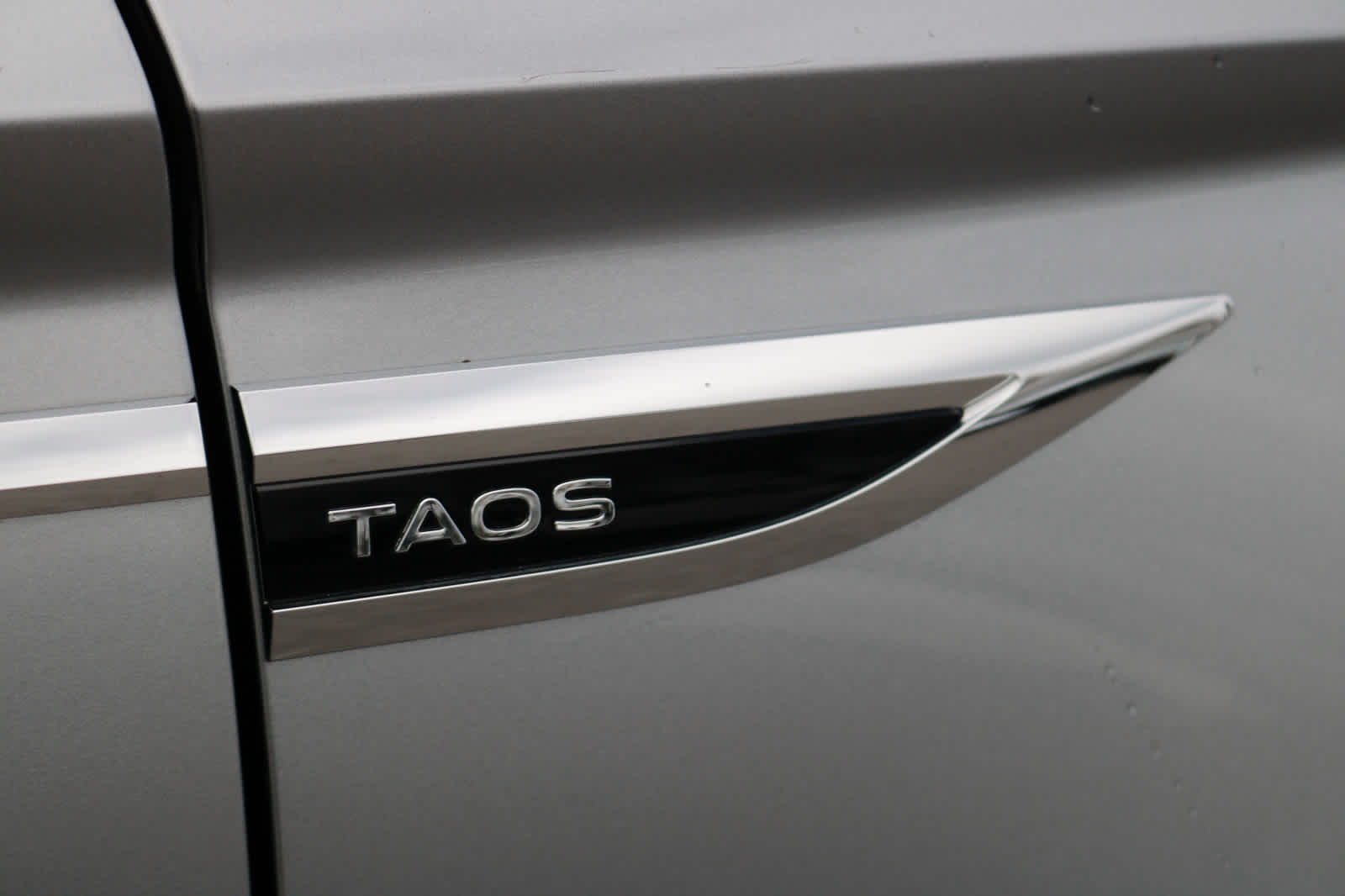 Thumbnail: 2023 Volkswagen Taos - 8