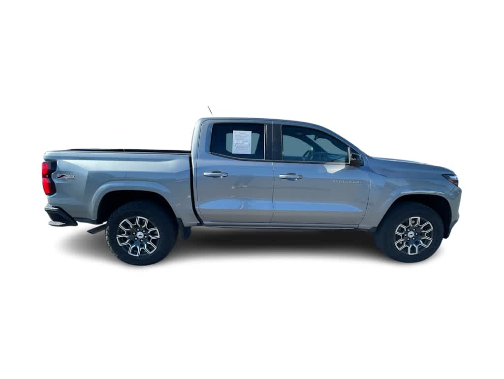 Thumbnail: 2024 Chevrolet Colorado - 4