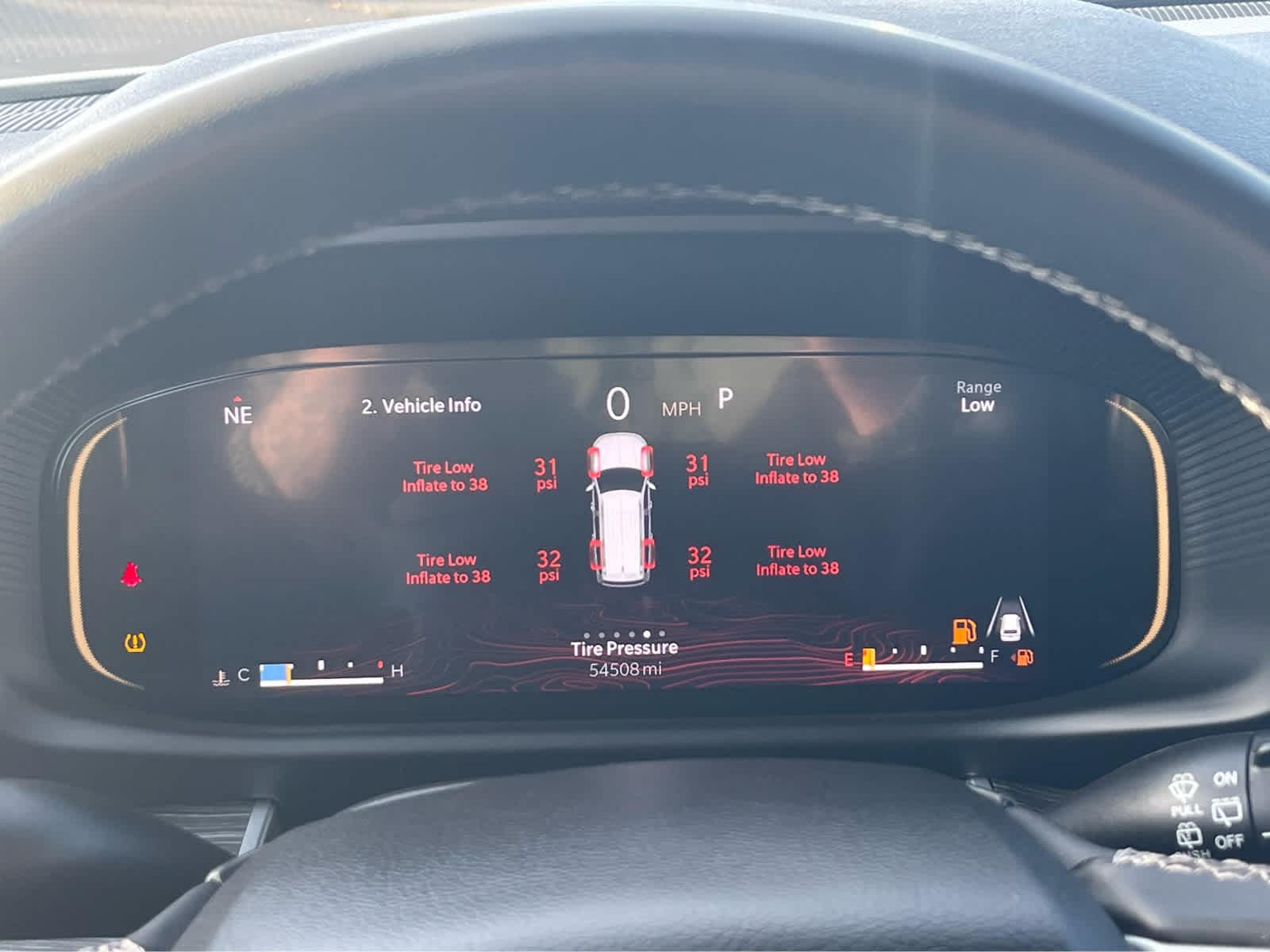 Thumbnail: 2023 Jeep Wagoneer - 14