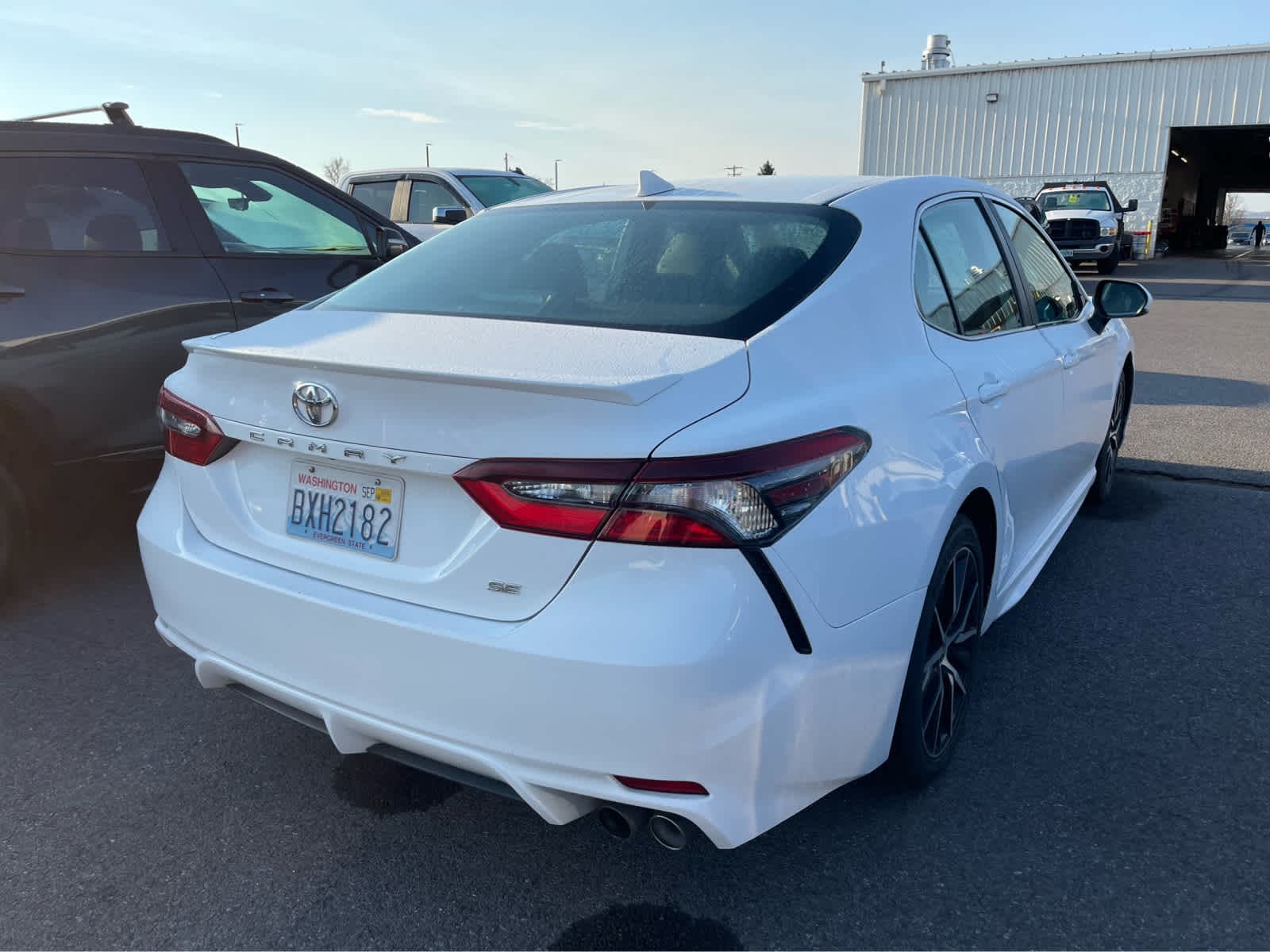 Thumbnail: 2021 Toyota Camry - 4
