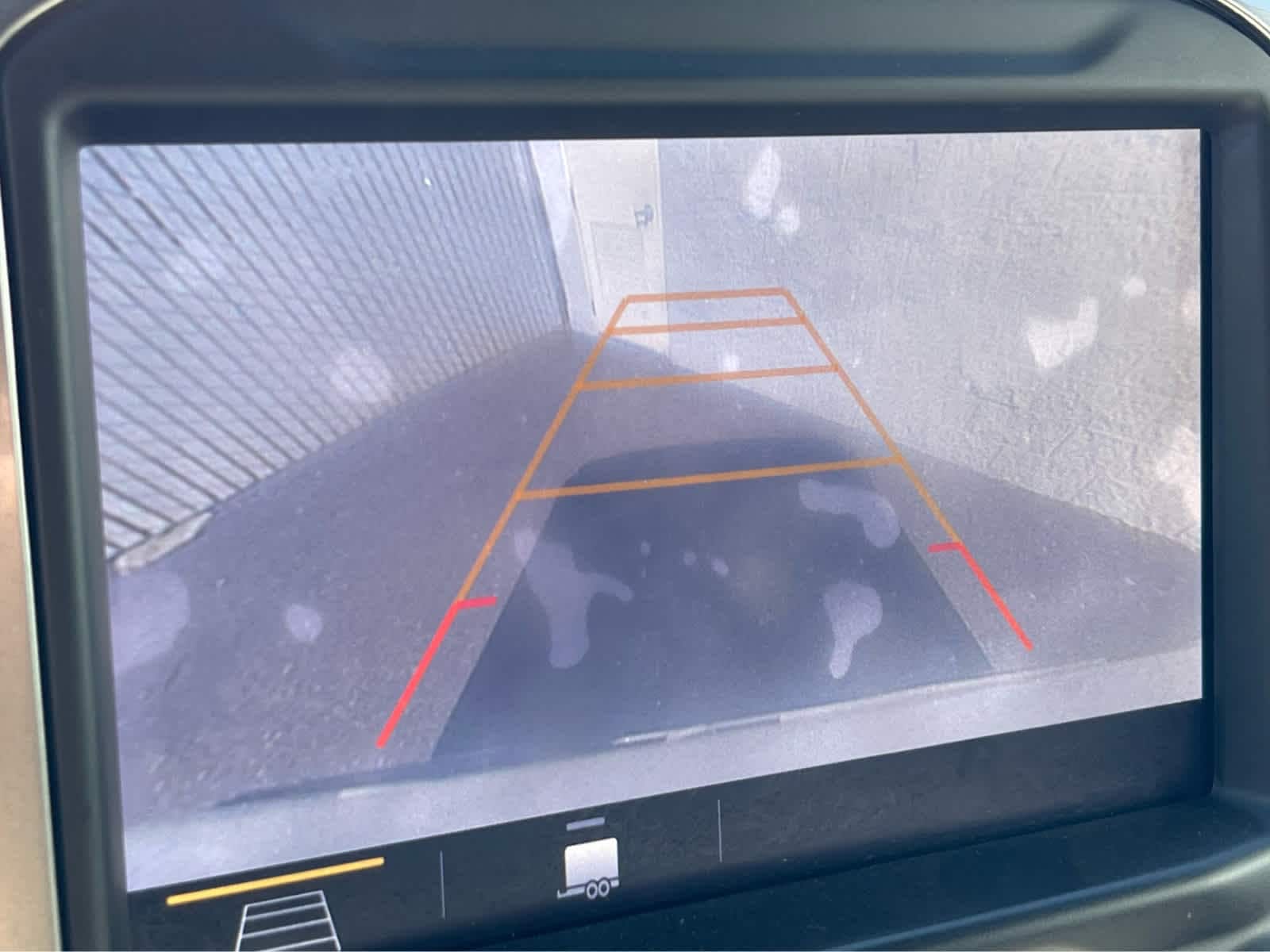 Thumbnail: 2019 Chevrolet Silverado 1500 - 21