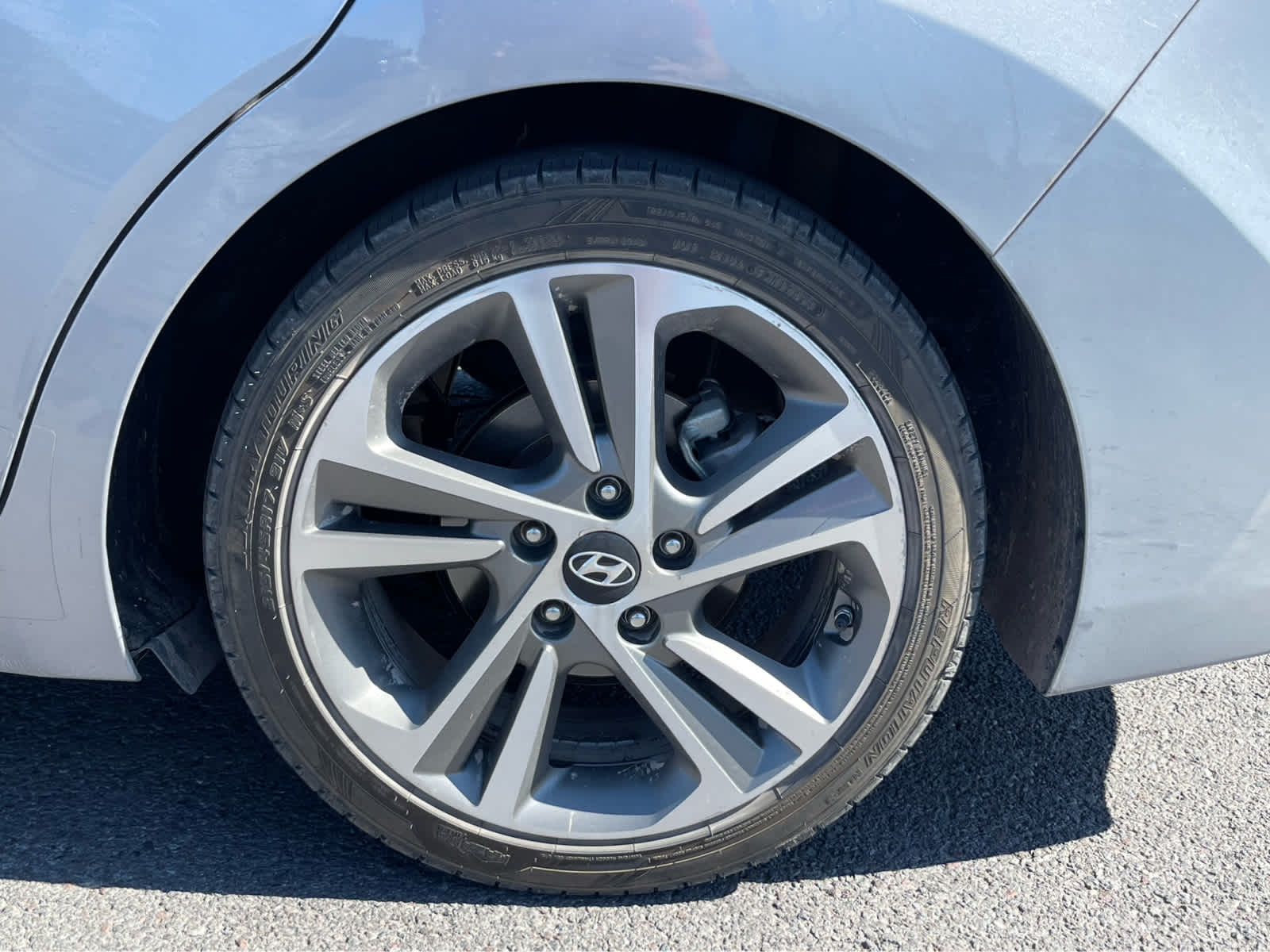 Thumbnail: 2017 Hyundai Elantra - 10