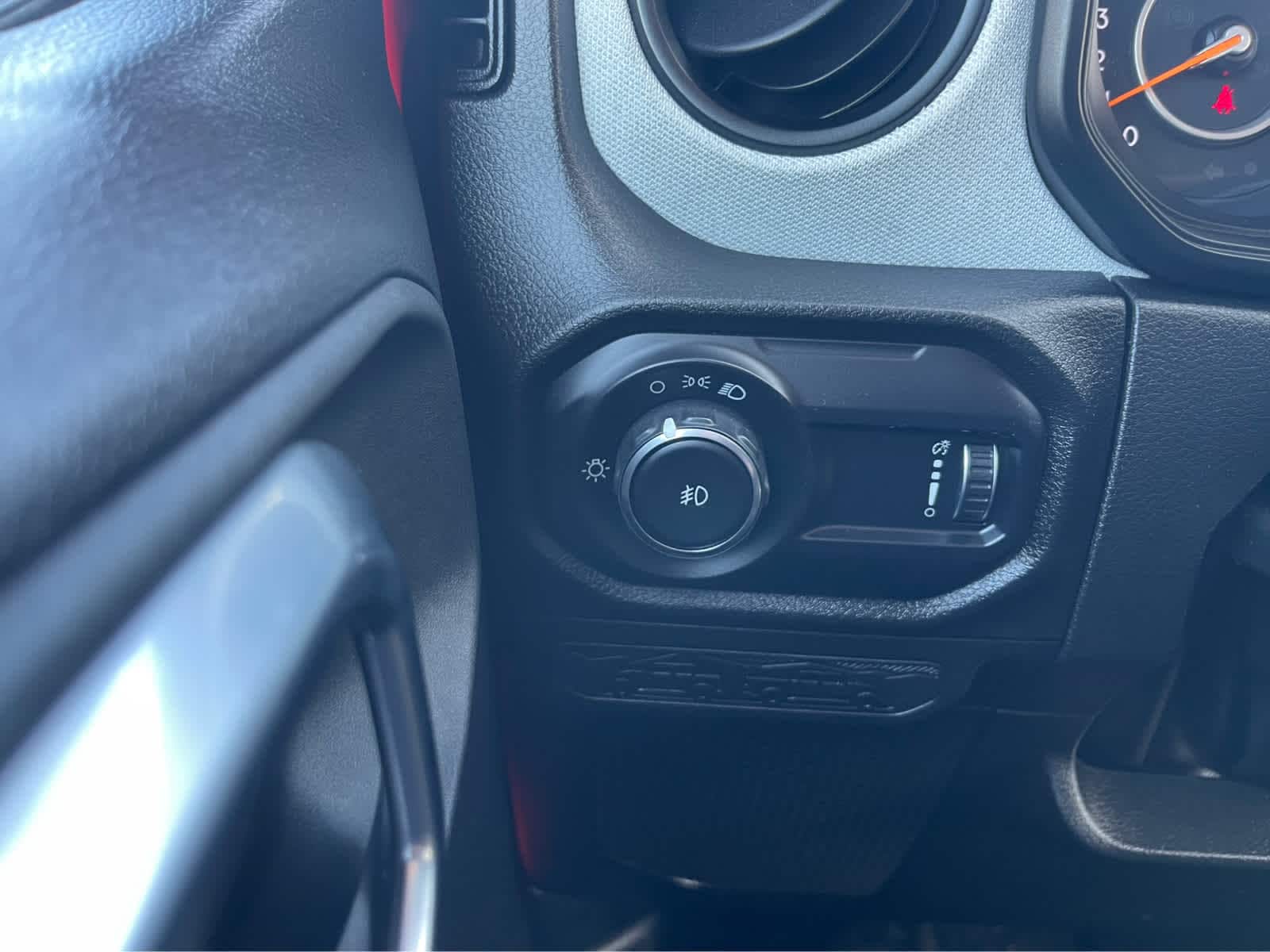 Thumbnail: 2024 Jeep Wrangler - 15