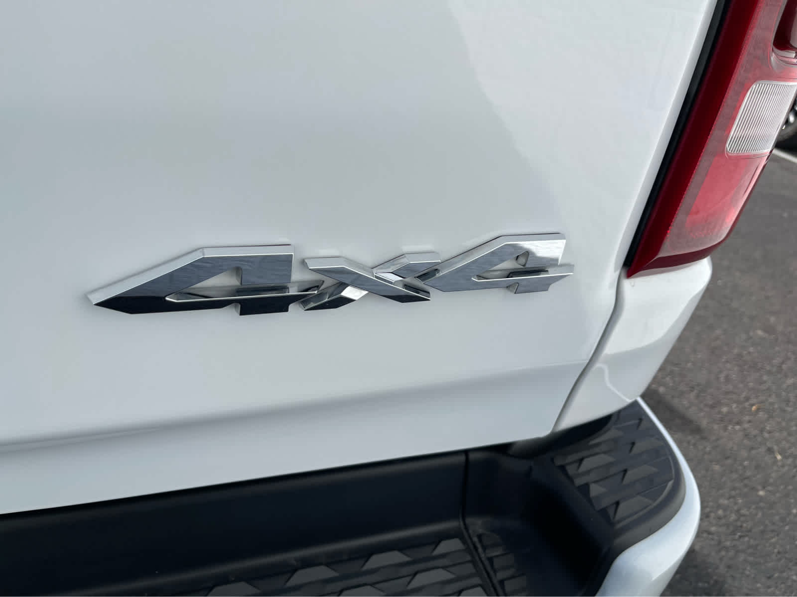 Thumbnail: 2020 RAM 1500 - 10