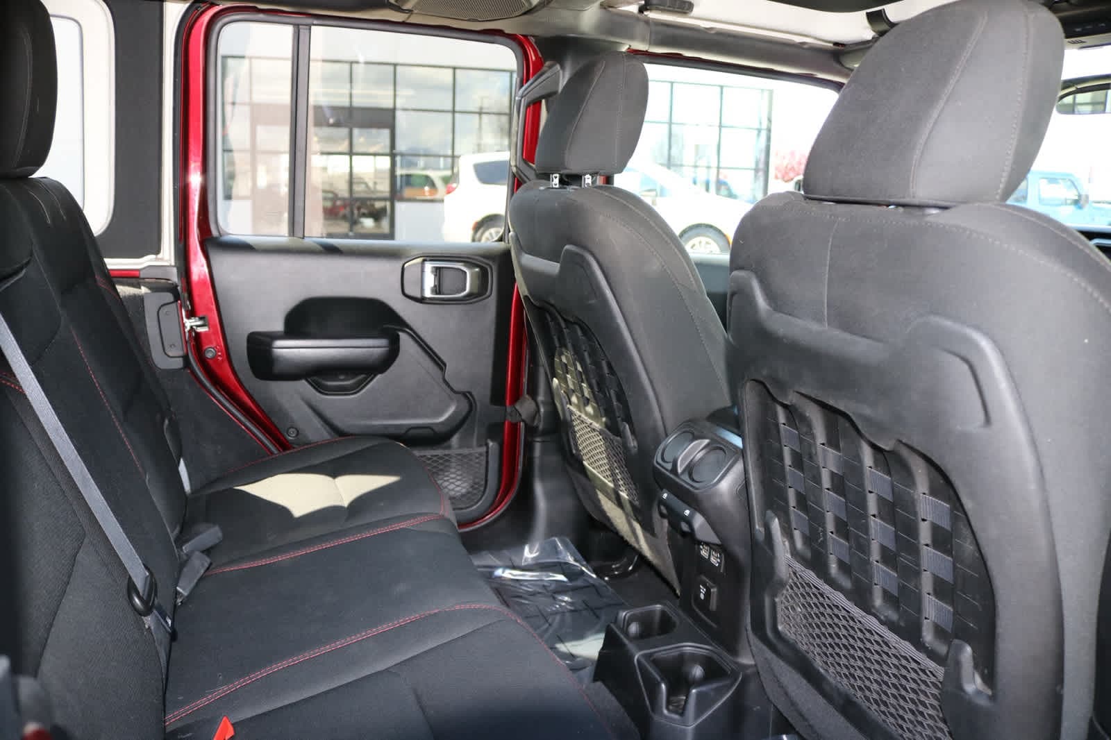 Thumbnail: 2021 Jeep Wrangler - 21