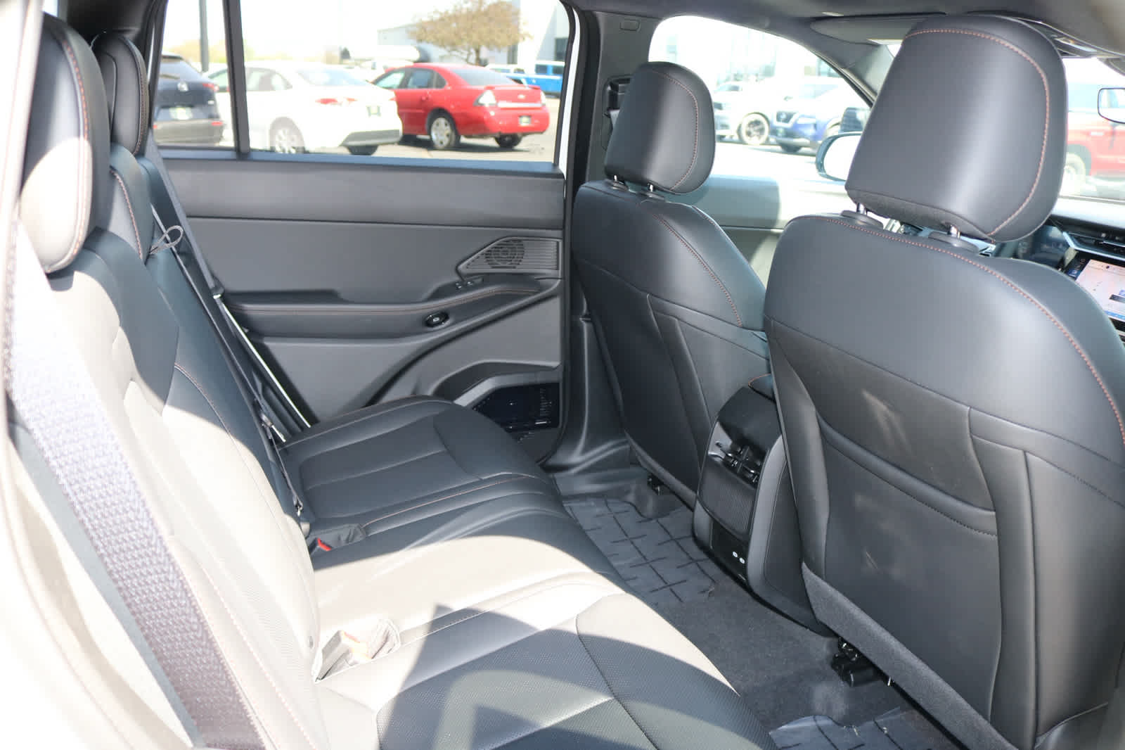 2026 Jeep Cherokee Limited - Photo 25