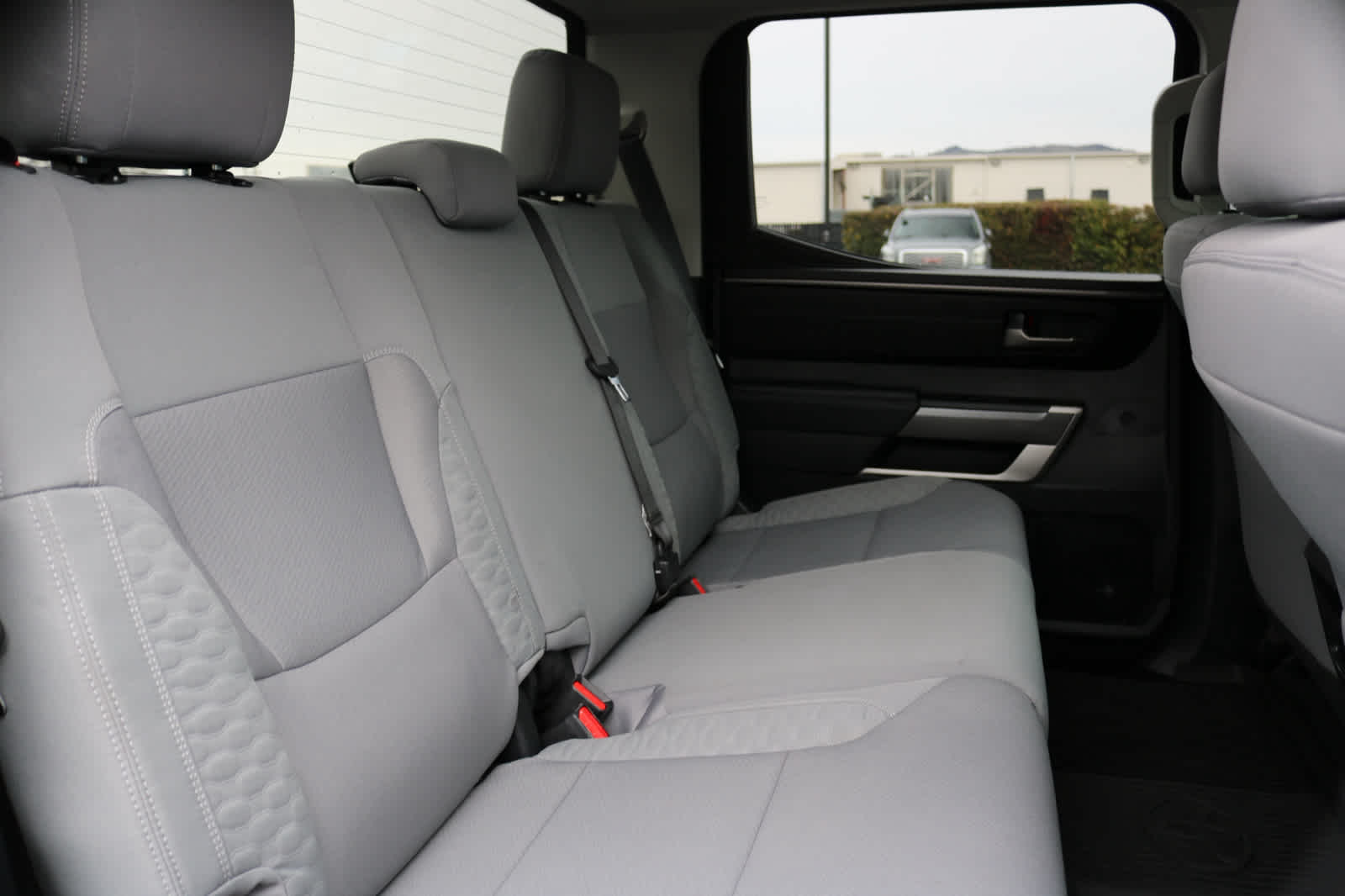 Thumbnail: 2023 Toyota Tundra - 25