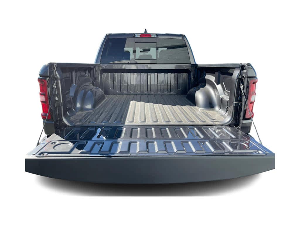 Thumbnail: 2026 RAM 1500 - 11