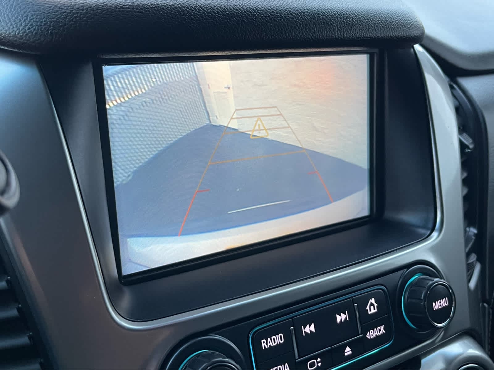 Thumbnail: 2019 Chevrolet Tahoe - 19