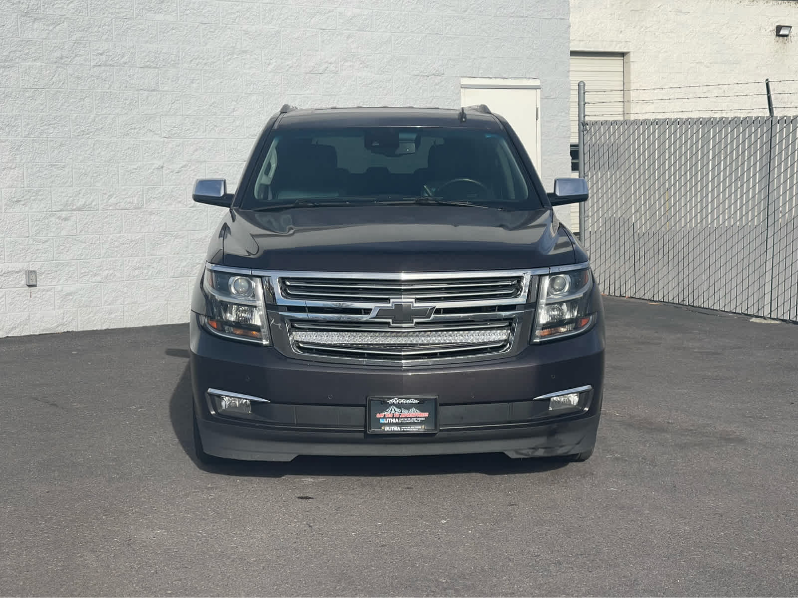 Thumbnail: 2015 Chevrolet Tahoe - 3