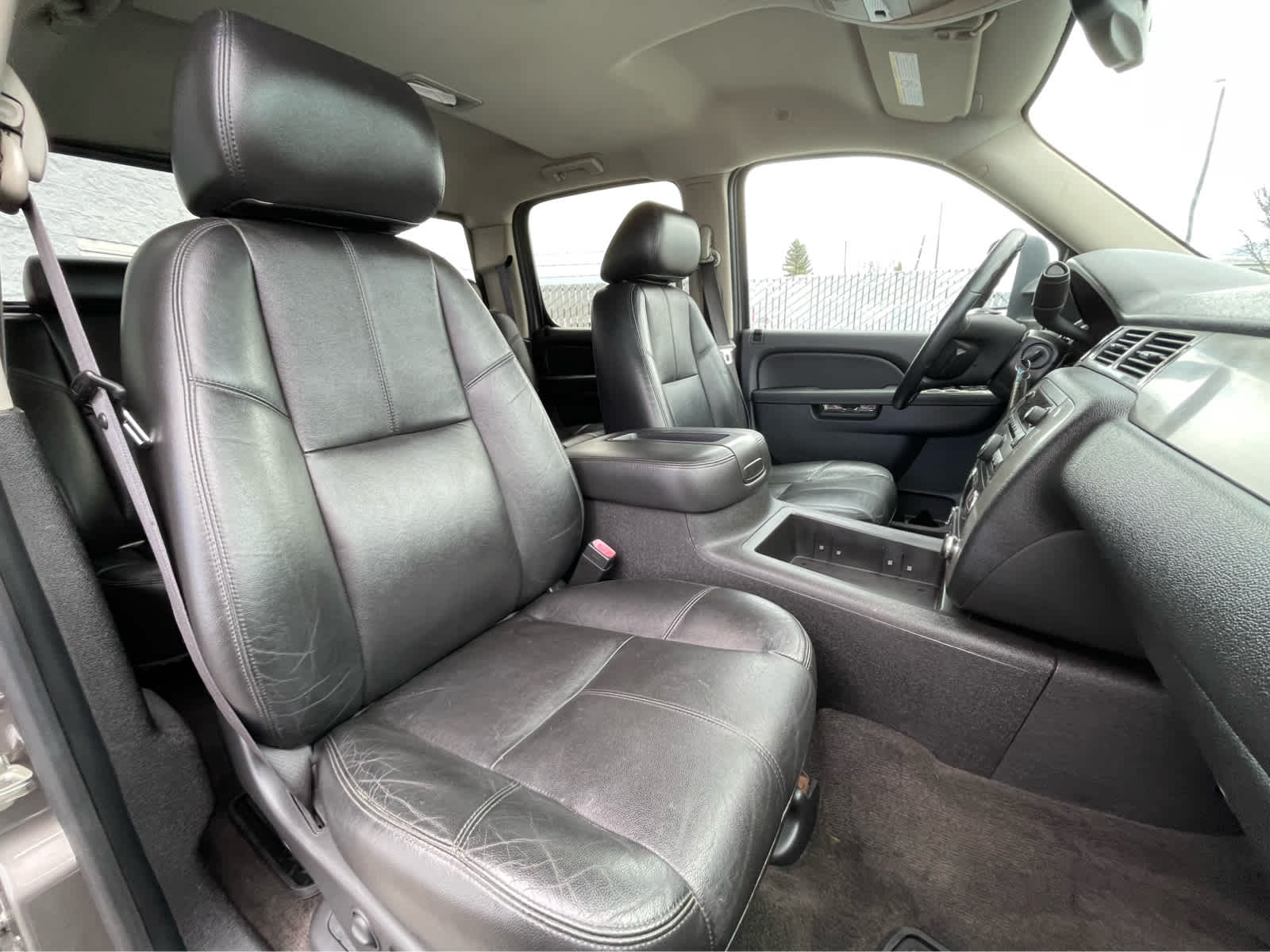Thumbnail: 2012 Chevrolet Silverado 3500 - 29