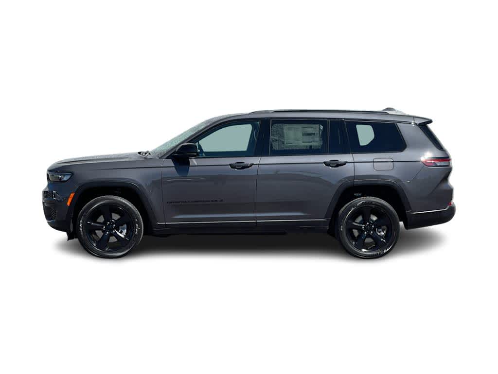 Thumbnail: 2025 Jeep Grand Cherokee - 4