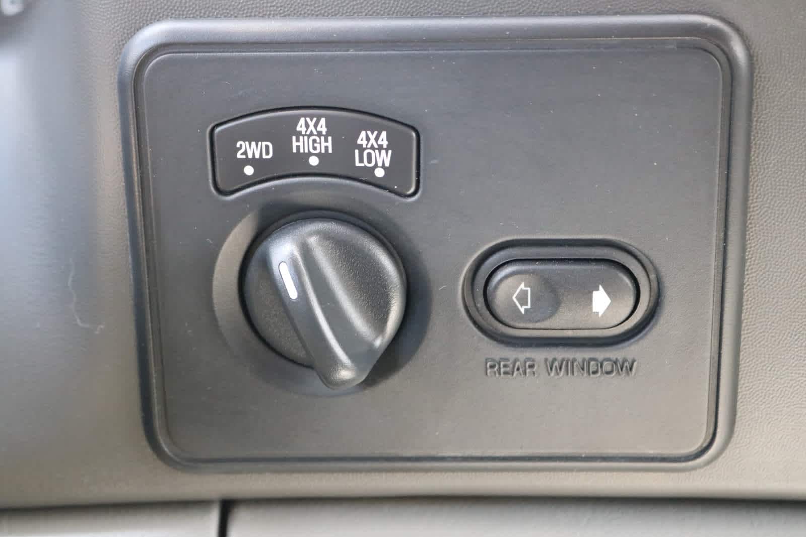 Thumbnail: 2004 Ford F-250 - 12