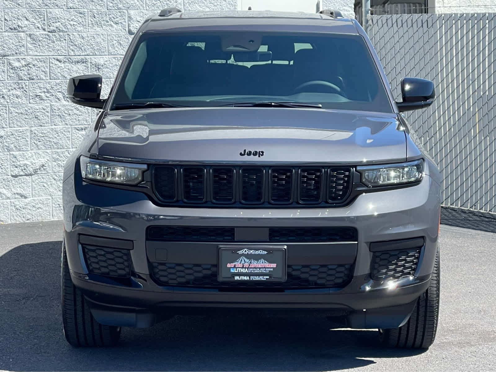 Thumbnail: 2025 Jeep Grand Cherokee - 3