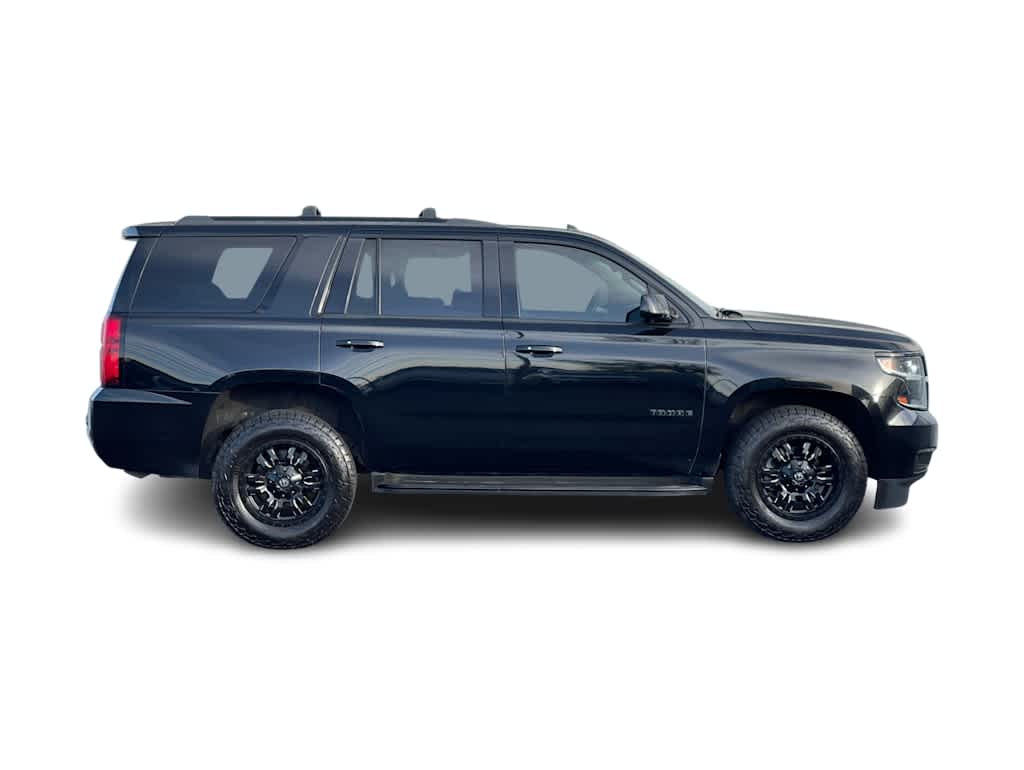 Thumbnail: 2018 Chevrolet Tahoe - 5